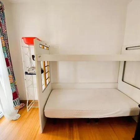 Apartment Lovely With Private Parking