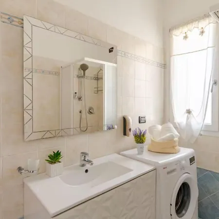 Lovely With Private Parking Apartment Diano Castello